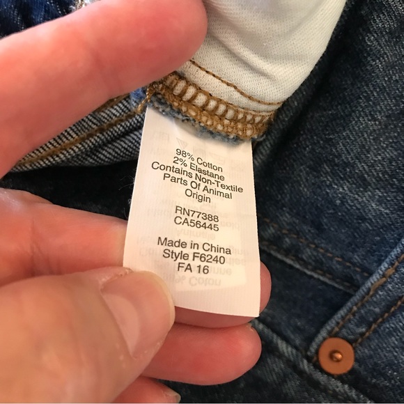 Madewell Cuffed Slim Boyfriend Jeans, Size 32, NWOT - Picture 7 of 8